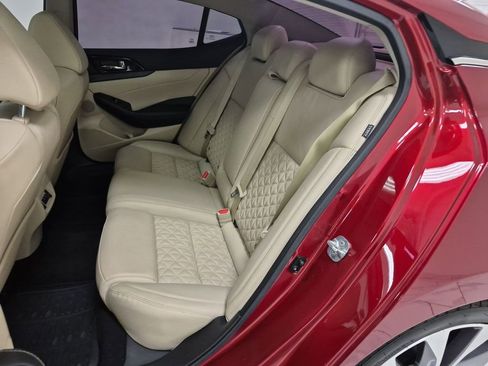 Used 2022 Nissan Maxima Platinum w/ Sport Mat Group image 26