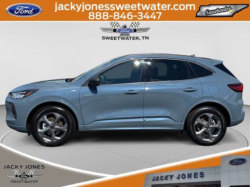 Used 2024 Ford Escape ST-Line w/ Tech Pack #1 AWD/4WD image 2