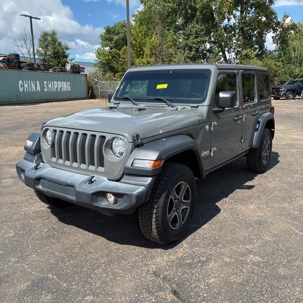 Used 2019 Jeep Wrangler Unlimited Sport S AWD/4WD image 2