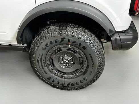 New 2025 Ford Bronco Badlands w/ Sasquatch Package image 19