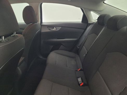 Used 2019 Kia Forte LXS FWD image 18