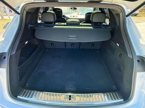 Used 2019 Porsche Cayenne S image 13