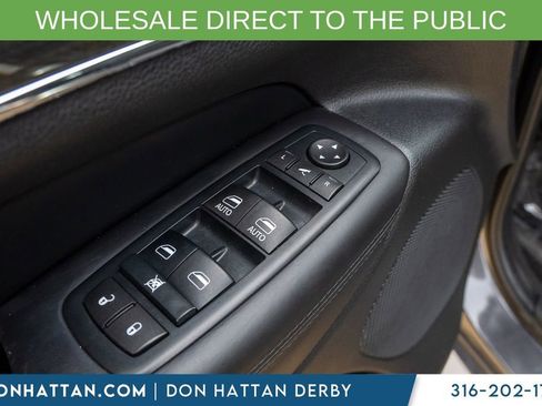 Used 2015 Jeep Grand Cherokee High Altitude RWD image 18