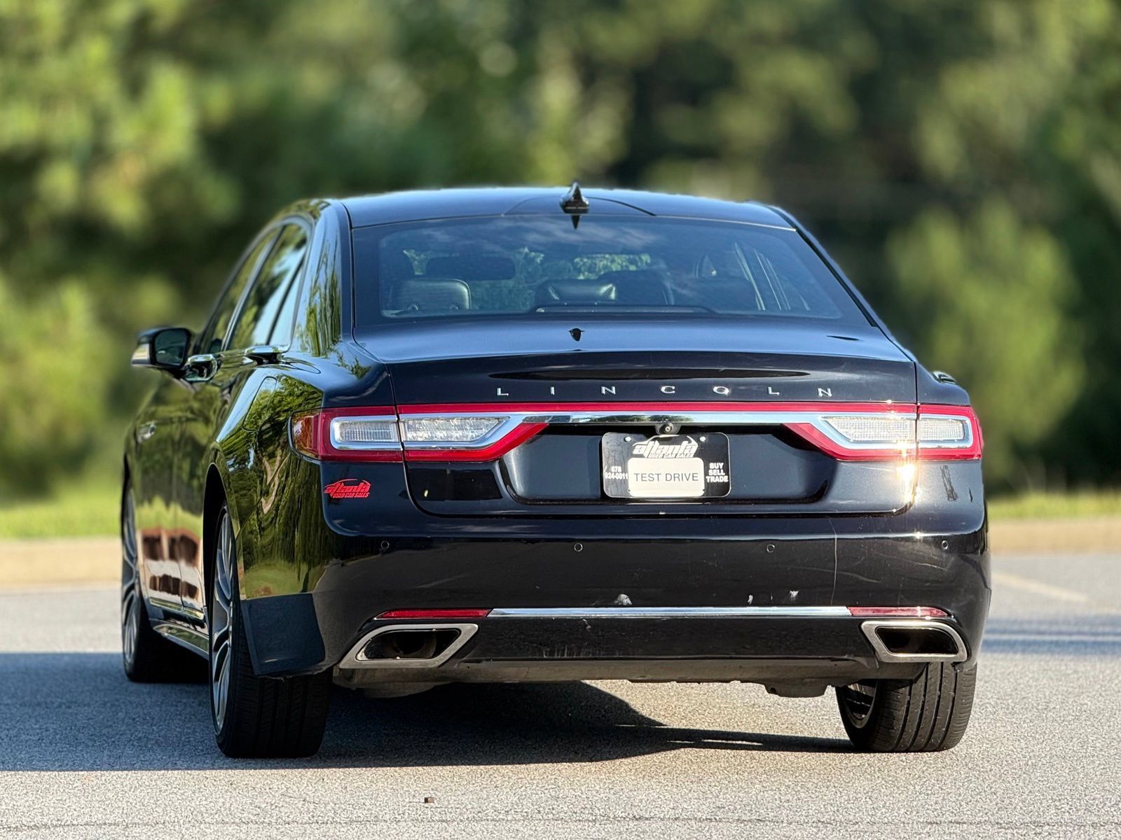 Used 2020 Lincoln Continental AWD w/ Premium Package image 5