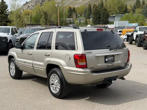 Used 2004 Jeep Grand Cherokee Limited w/ Up-Country Suspension Group AWD/4WD image 12