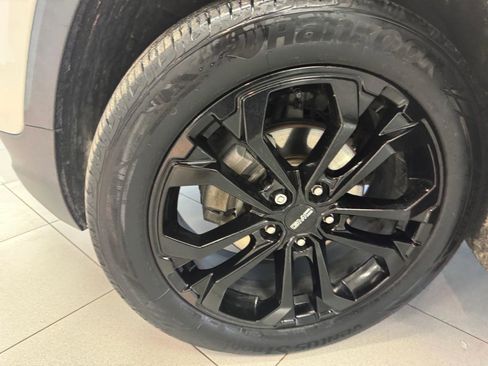 Used 2019 GMC Terrain SLE w/ Driver Convenience Package image 52