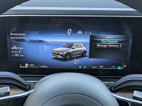 Used 2024 Mercedes-Benz GLE 450 4MATIC image 10