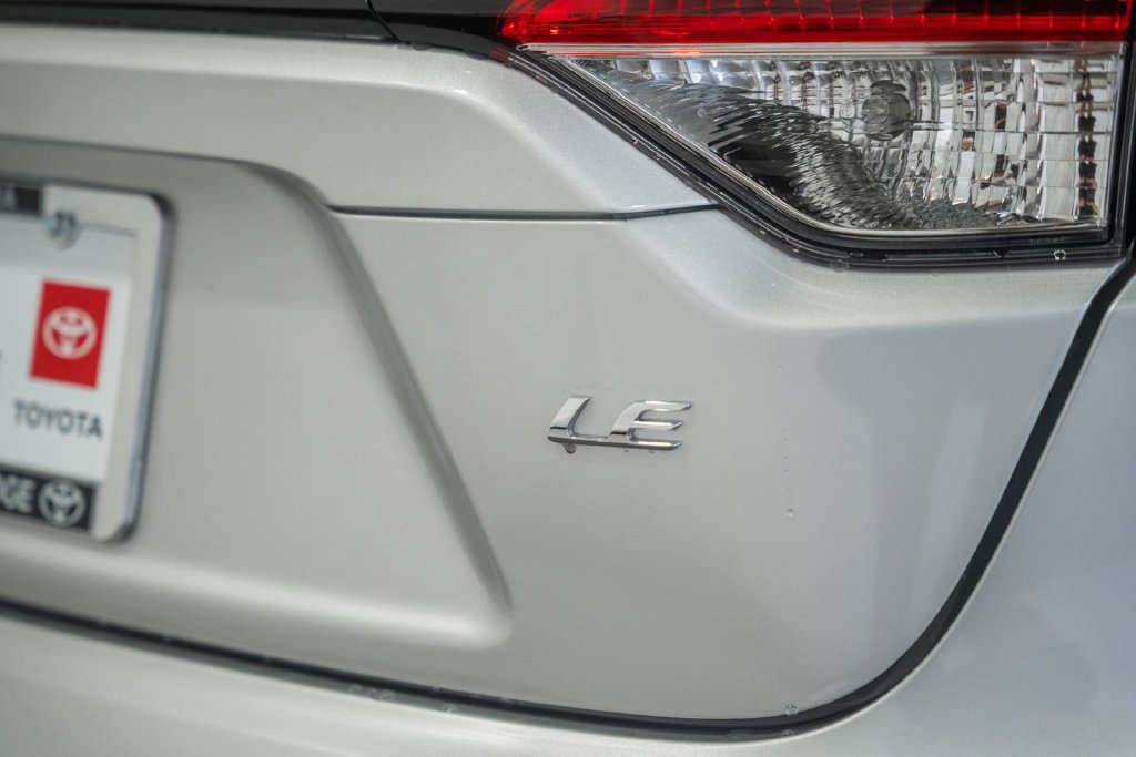 New 2027 Toyota Corolla LE FWD image 7