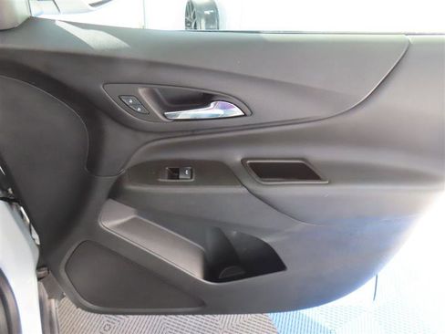Used 2023 Chevrolet Equinox LT w/ Driver Convenience Package AWD/4WD image 35