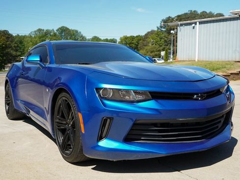 Used 2016 Chevrolet Camaro LT w/ Technology Package image 34