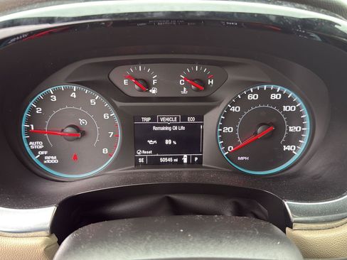 Used 2023 Chevrolet Traverse LS AWD/4WD image 22