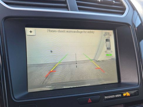 Used 2018 Ford Explorer XLT w/ Equipment Group 202A image 29