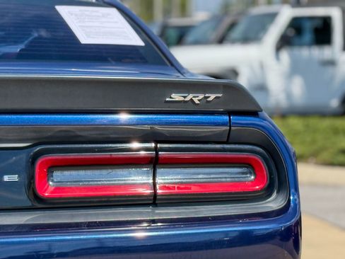Used 2015 Dodge Challenger SRT Hellcat image 31