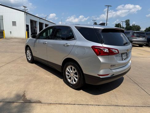Used 2019 Chevrolet Equinox LT FWD image 28