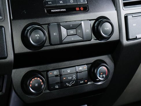 Used 2022 Ford F350 XL w/ Power Equipment Group image 31