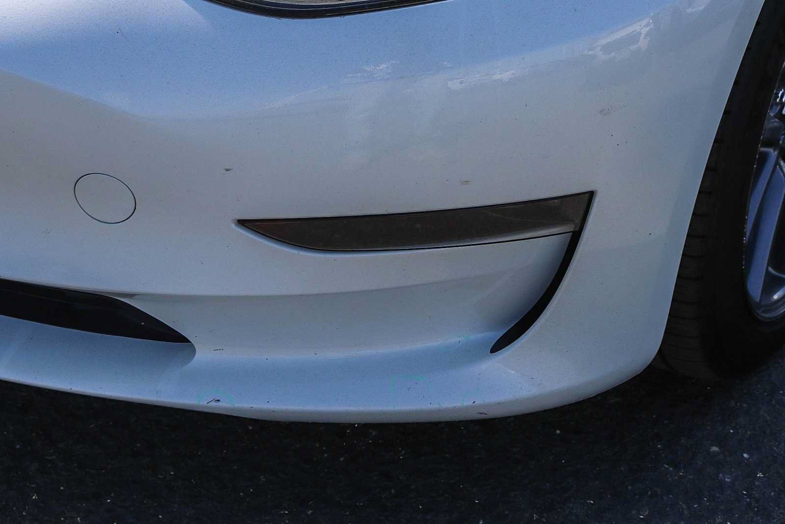 Used 2023 Tesla Model 3 Standard Range RWD image 4