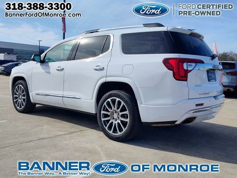 Used 2022 GMC Acadia Denali w/ Denali Ultimate Package image 4