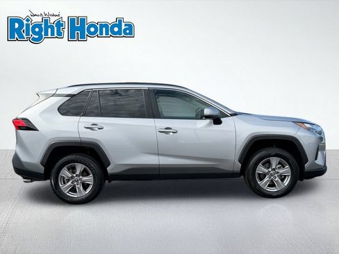 Used 2024 Toyota RAV4 XLE FWD image 8