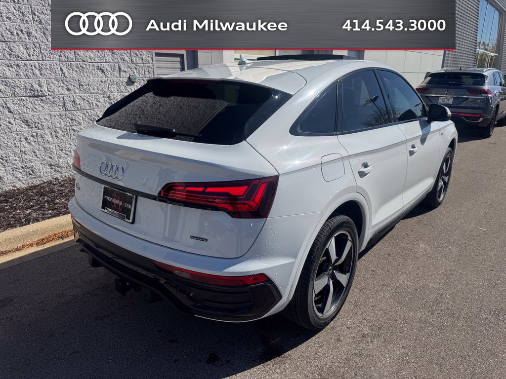 Used 2023 Audi Q5 2.0T Premium Plus w/ Premium Plus Package AWD/4WD image 3