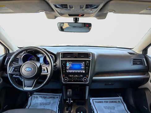 Used 2018 Subaru Outback 2.5i Limited AWD/4WD image 22
