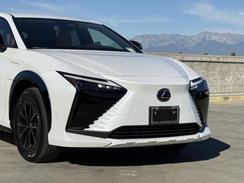 New 2026 Lexus RZ 350e 2WD image 3
