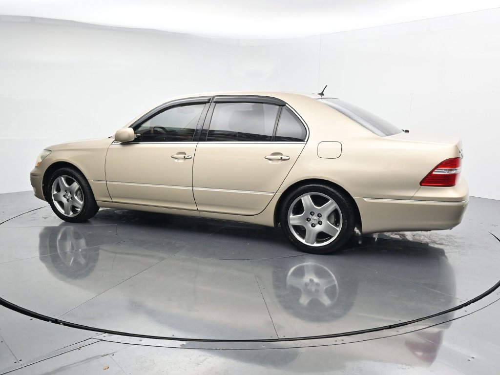 Used 2006 Lexus LS 430 RWD image 5