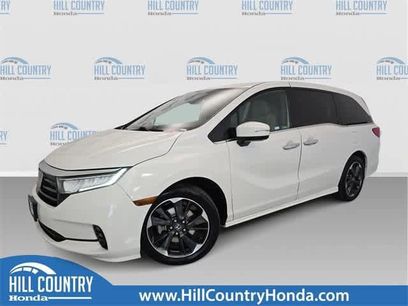 Used 2024 Honda Odyssey Elite