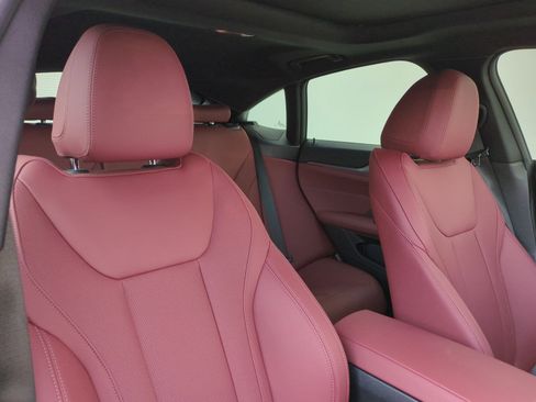 Certified 2024 BMW i4 eDrive40 w/ M Sport Package image 31