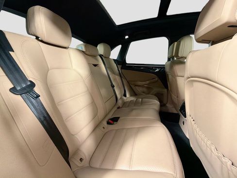 Used 2023 Porsche Macan Turbo AWD/4WD image 29