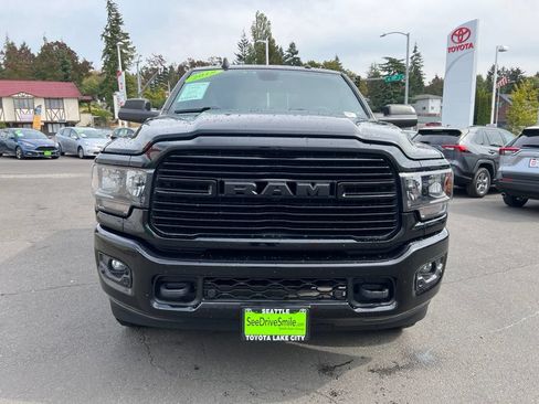Used 2019 RAM 2500 Big Horn w/ Black Appearance Package AWD/4WD image 2