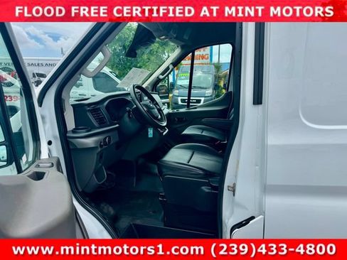 Used 2024 Ford Transit 250 148 High Roof Extended AWD image 22
