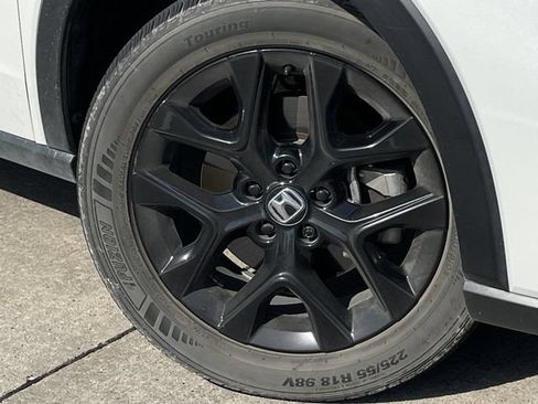 Used 2025 Honda HR-V Sport image 9