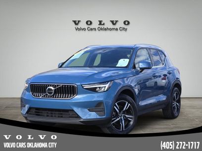 Certified 2025 Volvo XC40 B5 Core