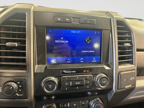 Used 2020 Ford F250 XL w/ STX Appearance Package AWD/4WD image 12