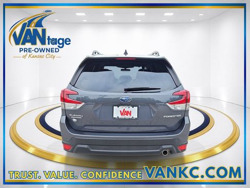 Certified 2024 Subaru Forester Limited AWD/4WD image 7