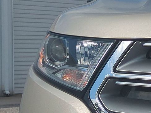 Used 2017 Ford Edge SEL w/ Equipment Group 201A image 10