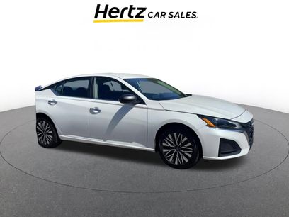 Used 2025 Nissan Altima 2.5 SV