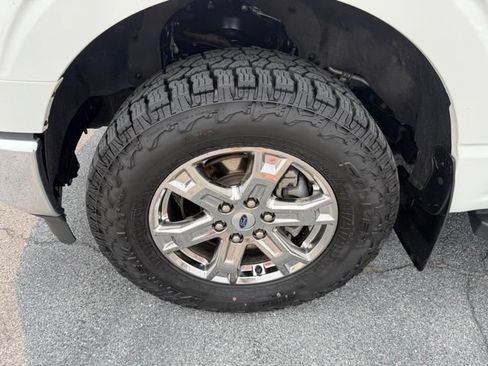 Certified 2021 Ford F150 Lariat w/ Equipment Group 502A High AWD/4WD image 11