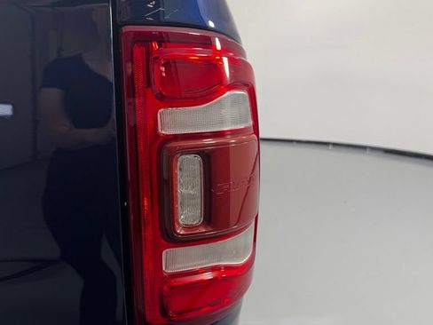 Used 2022 RAM 2500 Laramie AWD/4WD image 8