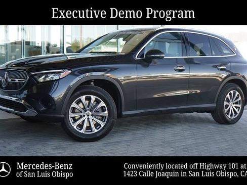 Used 2026 Mercedes-Benz GLC 300 image 4