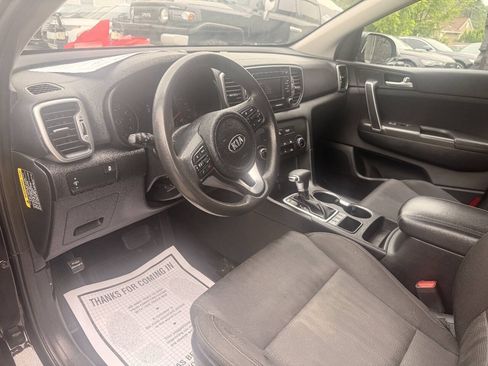 Used 2019 Kia Sportage LX AWD/4WD image 14