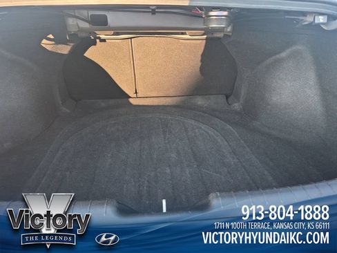 Used 2024 Hyundai Elantra Limited FWD image 22