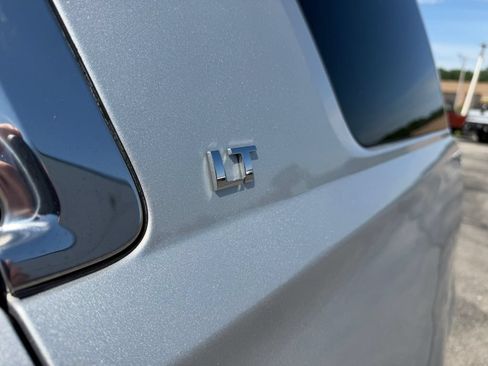Used 2017 Chevrolet Tahoe LT AWD/4WD image 41
