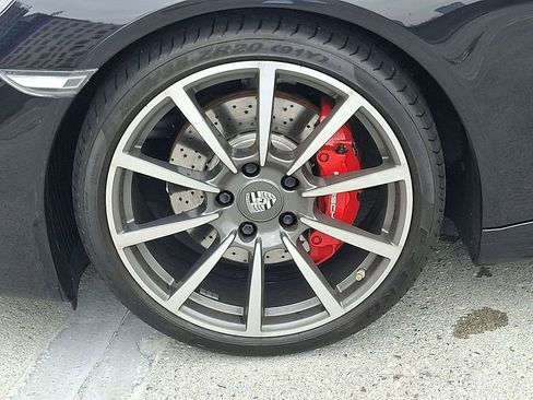 Used 2017 Porsche 911 Carrera S image 10