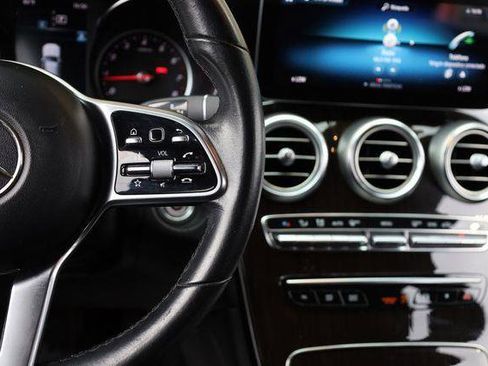 Used 2020 Mercedes-Benz GLC 300 4MATIC image 33