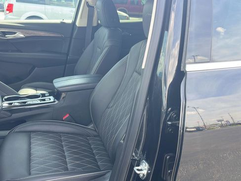Used 2023 Buick Envision Avenir AWD/4WD image 20
