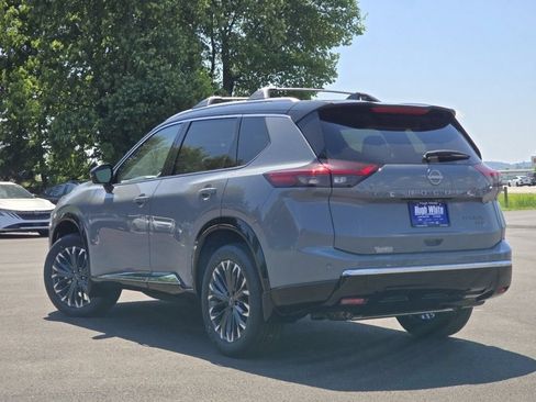 New 2026 Nissan Rogue Platinum AWD/4WD image 12
