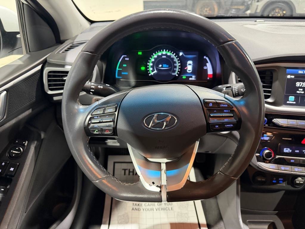 Used 2019 Hyundai Ioniq Electric FWD image 20