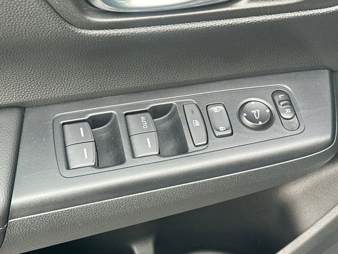 Used 2026 Honda CR-V LX image 11