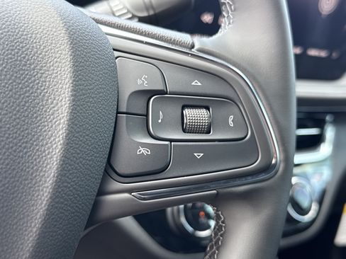 New 2026 Buick Envista Sport Touring w/ Convenience I Package FWD image 19